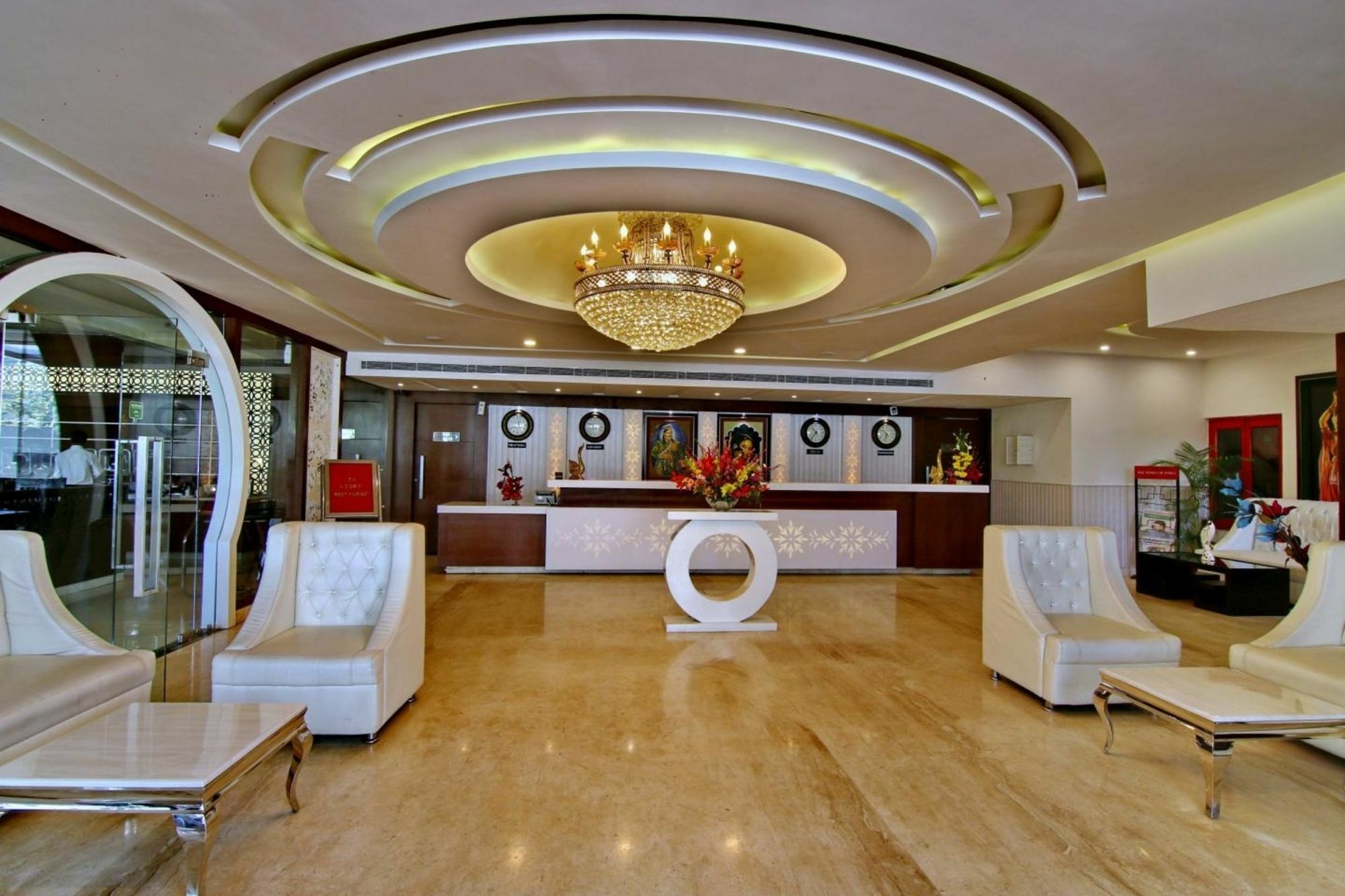 Hotel Casaya Inn Chinhat 外观 照片